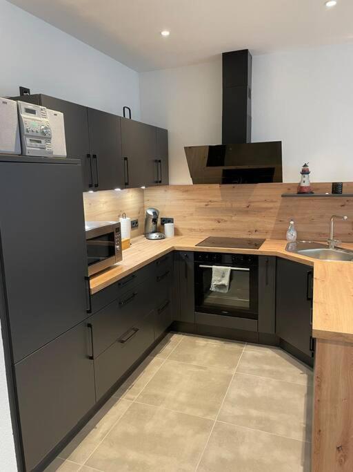Gemuetliche, Topp Ausgestattete Ferienwohnung Bann Exteriér fotografie